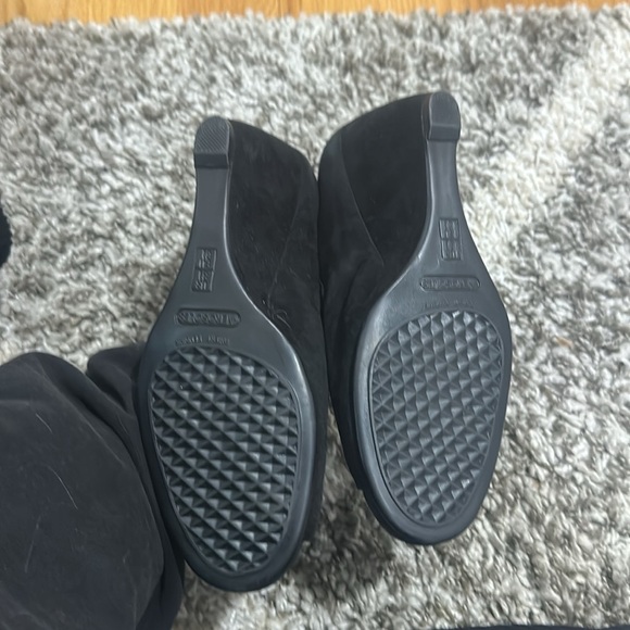 Aerosoles Y2K Suede Black Booties Womens 8 1/2 Wedge Heel Open‎ Toe Goth Witchy - Picture 11 of 11